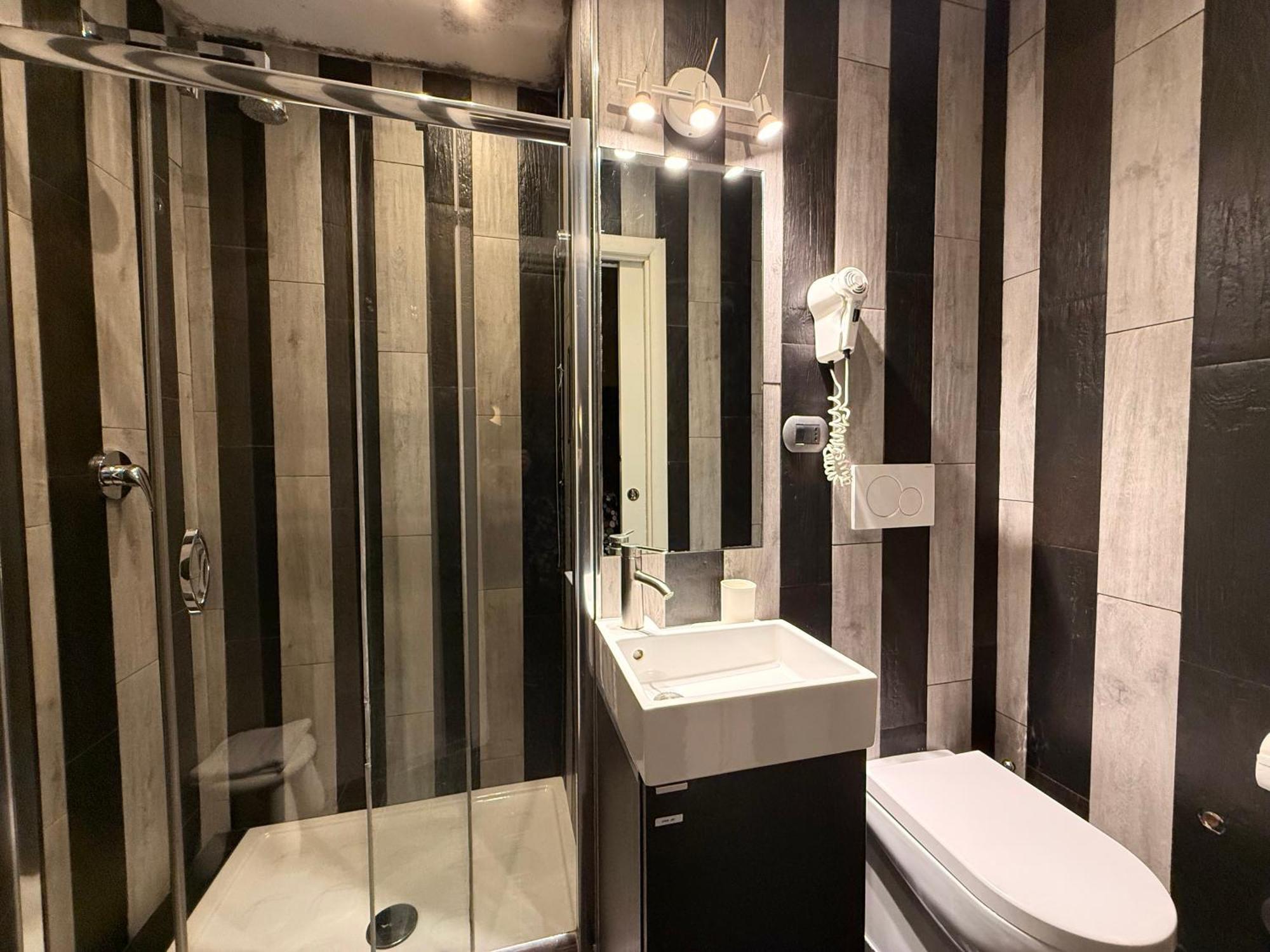 Hotel Felice Rome Bagian luar foto