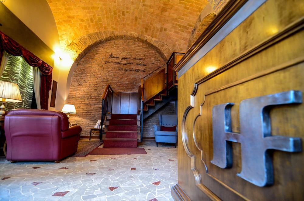 Hotel Felice Rome Bagian luar foto