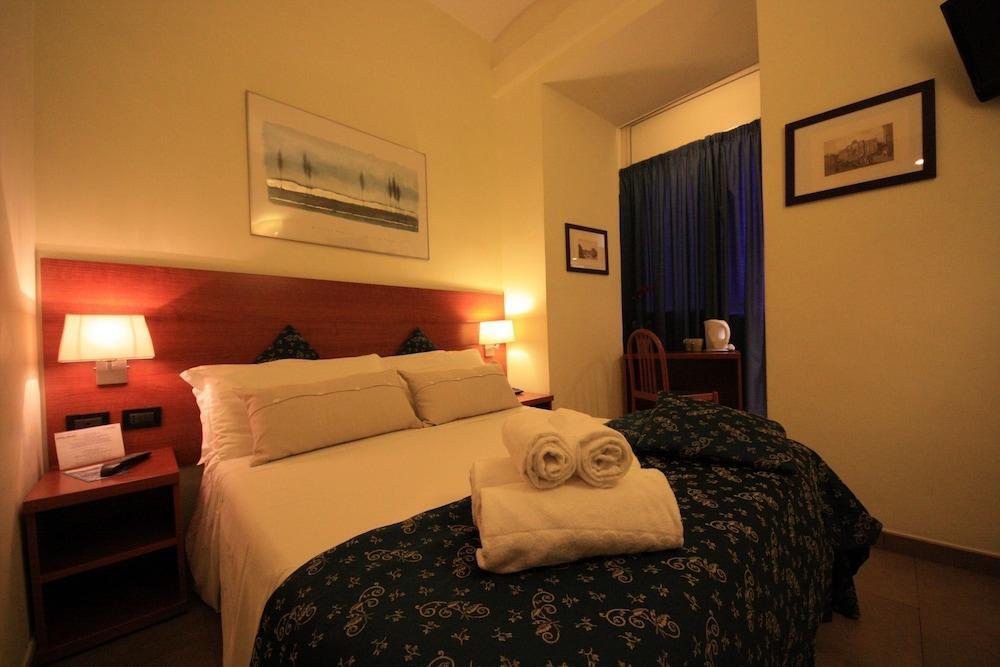 Hotel Felice Rome Bagian luar foto